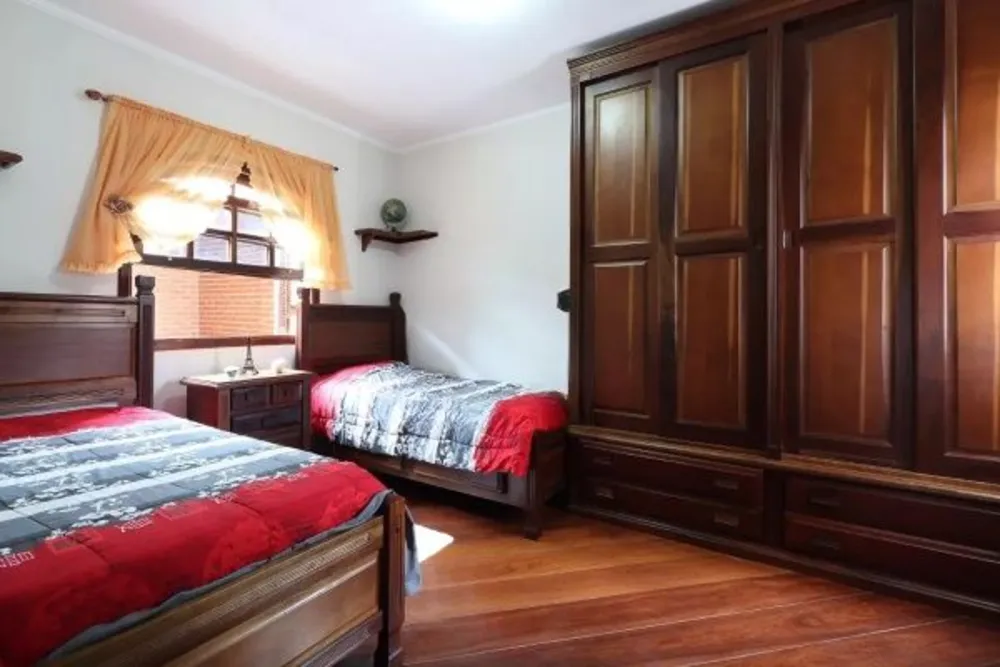 Sobrado, 3 quartos, 218 m² - Foto 2