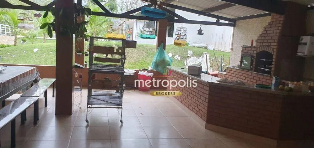 Chácara, 4 quartos, 1382 m² - Foto 2