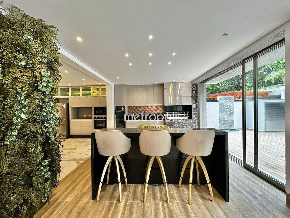 Sobrado, 6 quartos, 607 m² - Foto 2