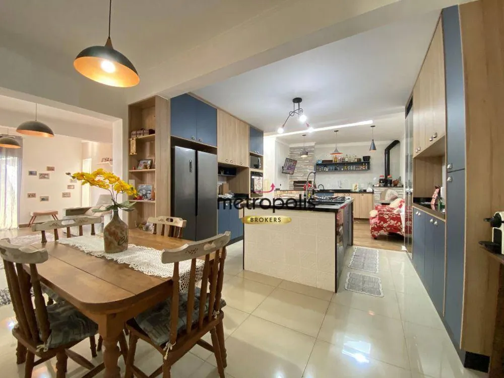 Casa, 3 quartos, 207 m² - Foto 8
