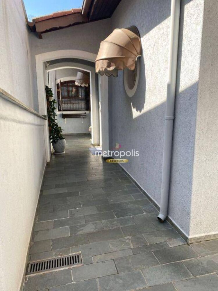 Casa à venda com 3 quartos, 199m² - Foto 15