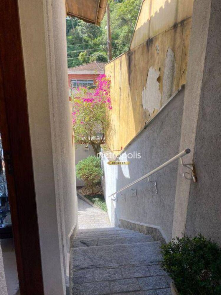 Casa à venda com 3 quartos, 199m² - Foto 13