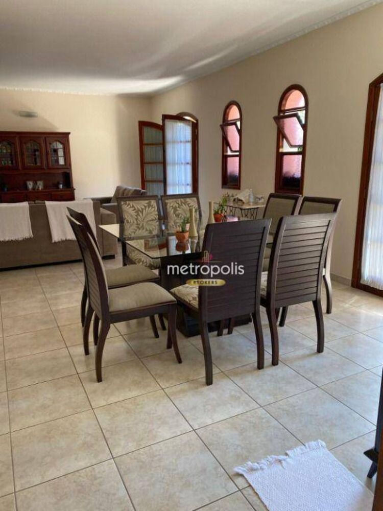 Casa à venda com 3 quartos, 199m² - Foto 2