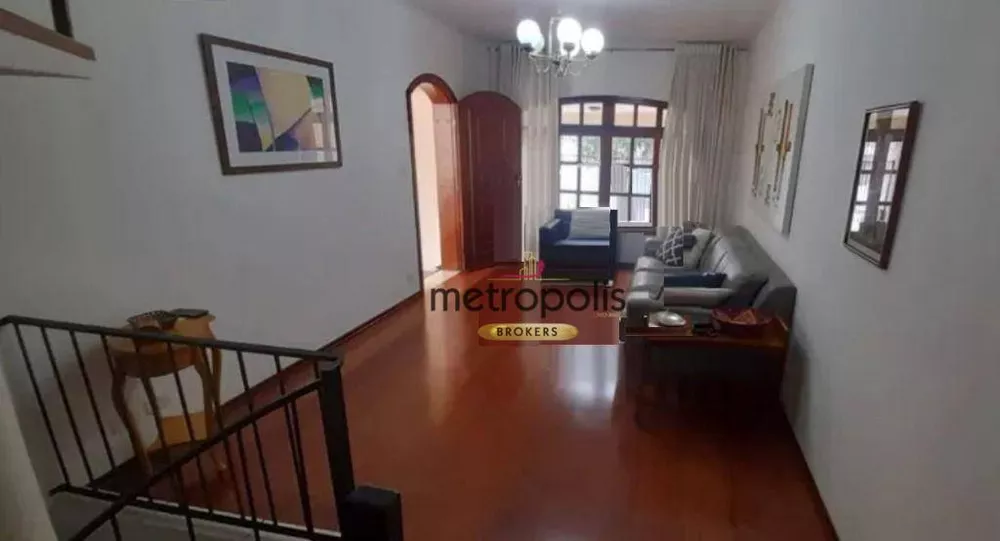 Sobrado à venda com 4 quartos, 221m² - Foto 2