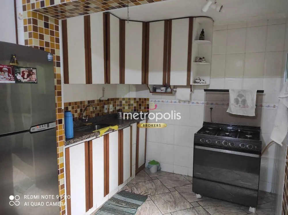 Sobrado, 2 quartos, 305 m² - Foto 1