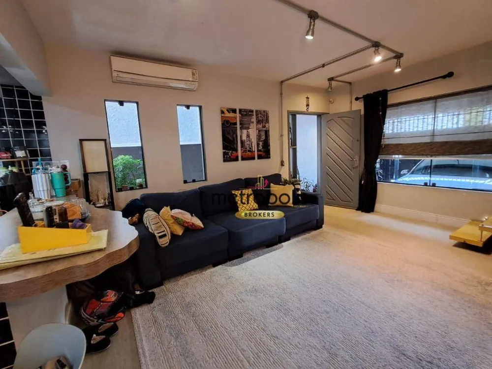 Sobrado, 3 quartos, 270 m² - Foto 3