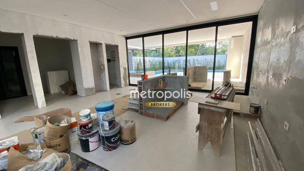 Sobrado à venda com 6 quartos, 380m² - Foto 4