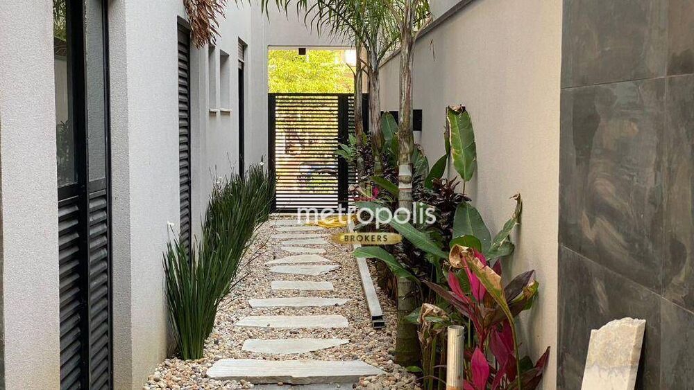 Sobrado à venda com 6 quartos, 380m² - Foto 7