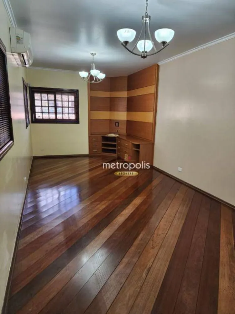 Sobrado, 3 quartos, 202 m² - Foto 2