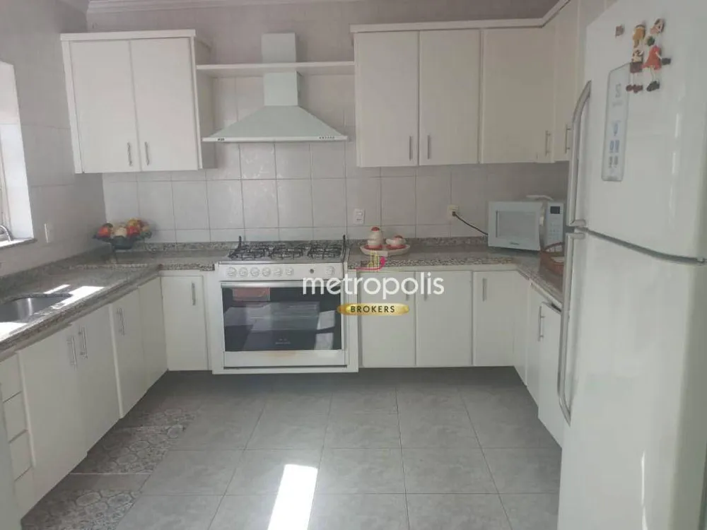 Sobrado, 3 quartos, 260 m² - Foto 2