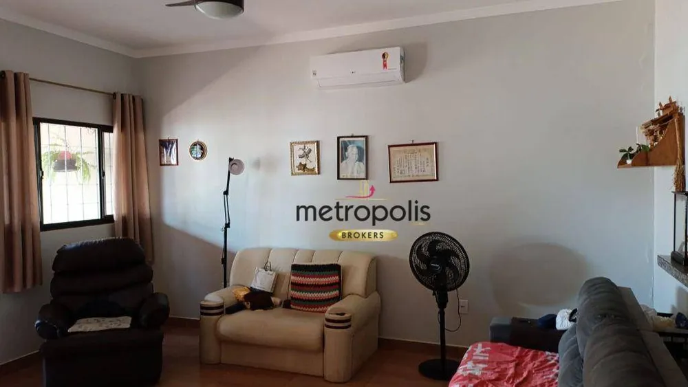 Casa, 3 quartos, 131 m² - Foto 3