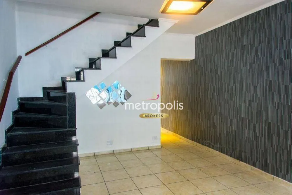 Sobrado, 3 quartos, 200 m² - Foto 1
