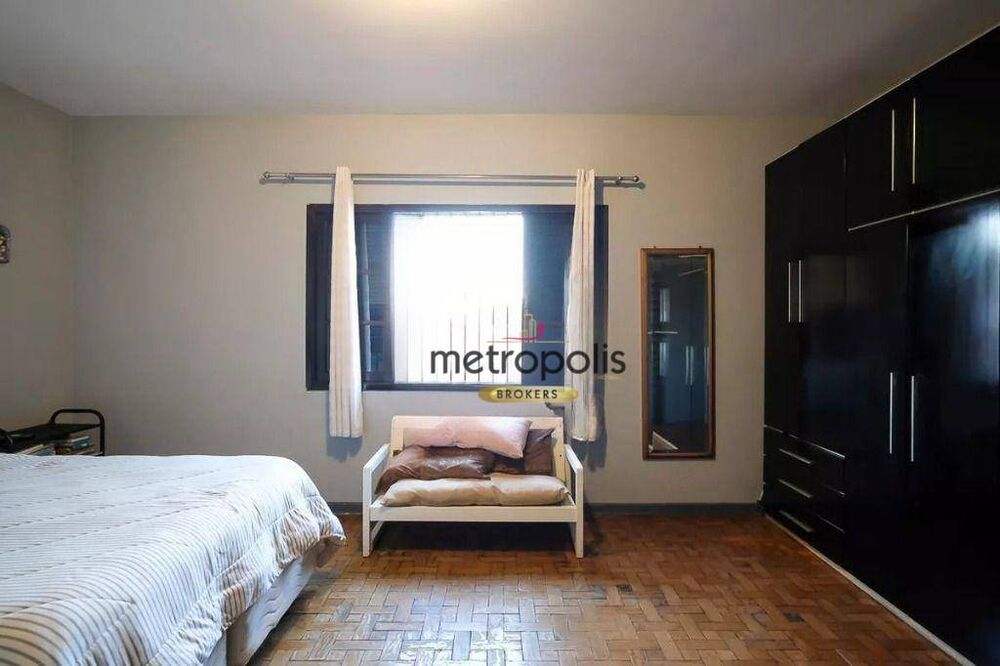 Sobrado, 4 quartos, 215 m² - Foto 2