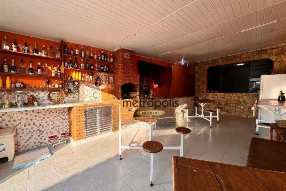 Casa, 3 quartos, 325 m² - Foto 10