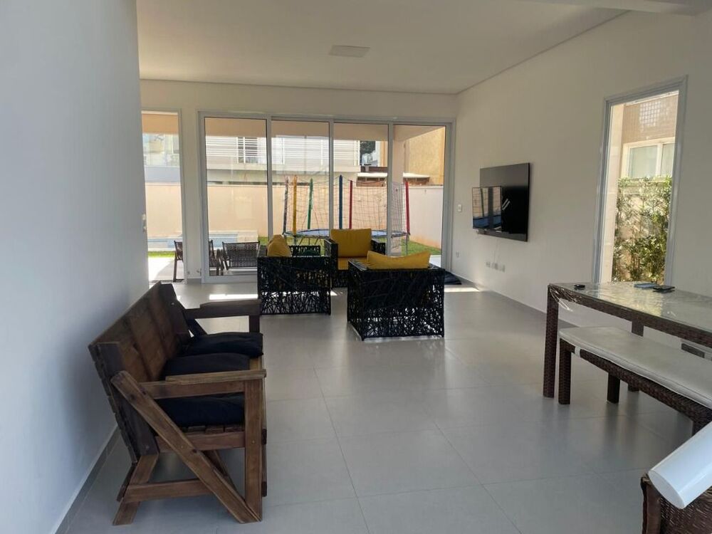 Sobrado, 4 quartos, 253 m² - Foto 2