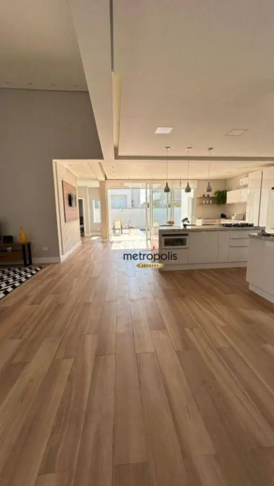 Casa, 3 quartos, 240 m² - Foto 6