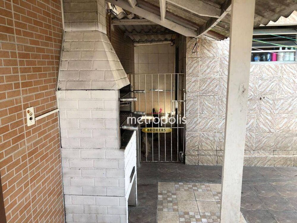 Casa à venda com 3 quartos, 120m² - Foto 3