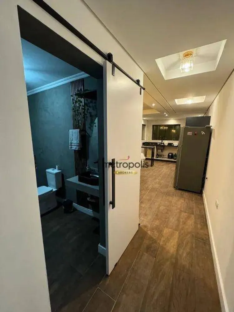 Sobrado, 3 quartos, 196 m² - Foto 2