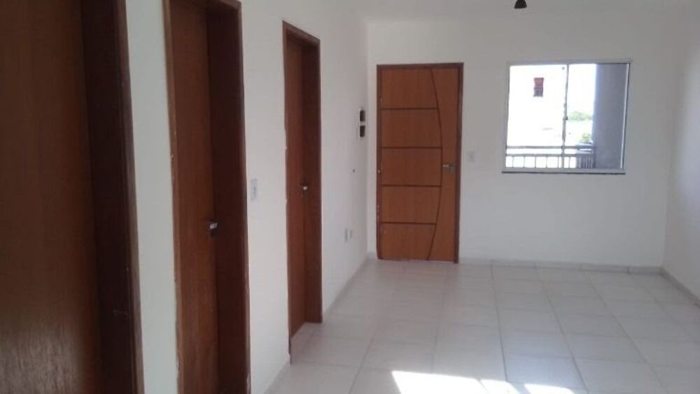 Apartamento à venda com 2 quartos, 42m² - Foto 2