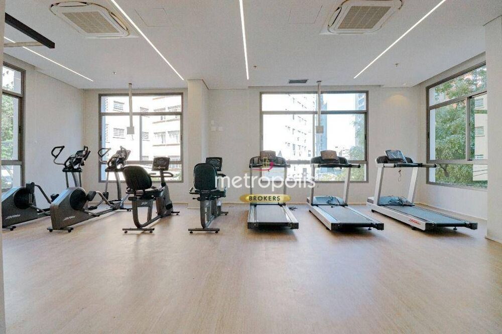 Apartamento à venda com 3 quartos, 156m² - Foto 2