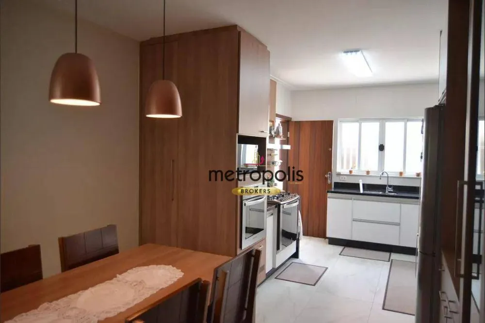 Sobrado, 4 quartos, 220 m² - Foto 4