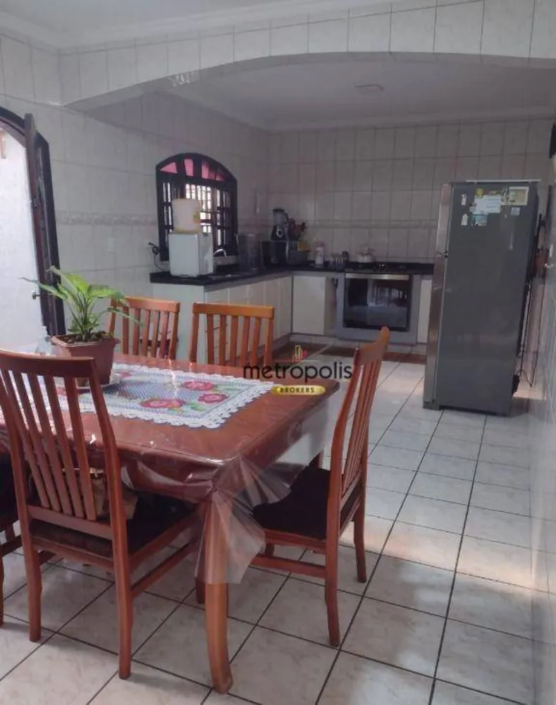 Sobrado, 3 quartos, 212 m² - Foto 3