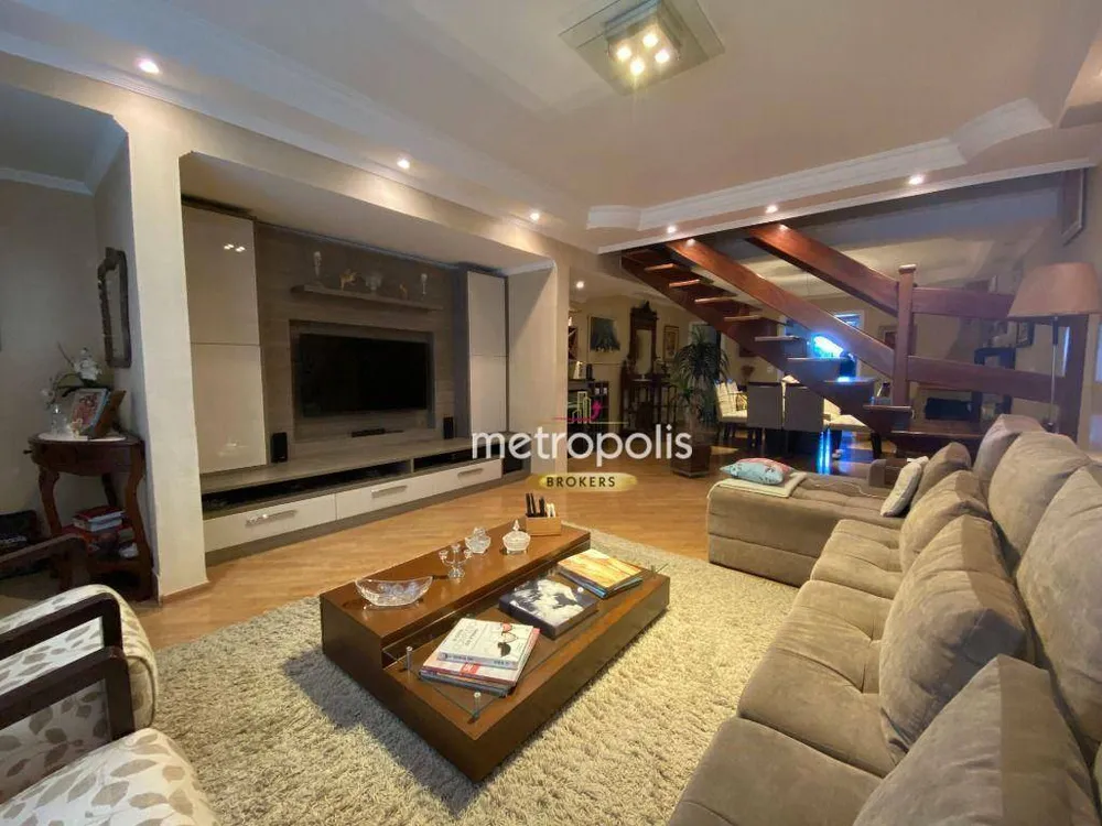 Sobrado, 3 quartos, 266 m² - Foto 1