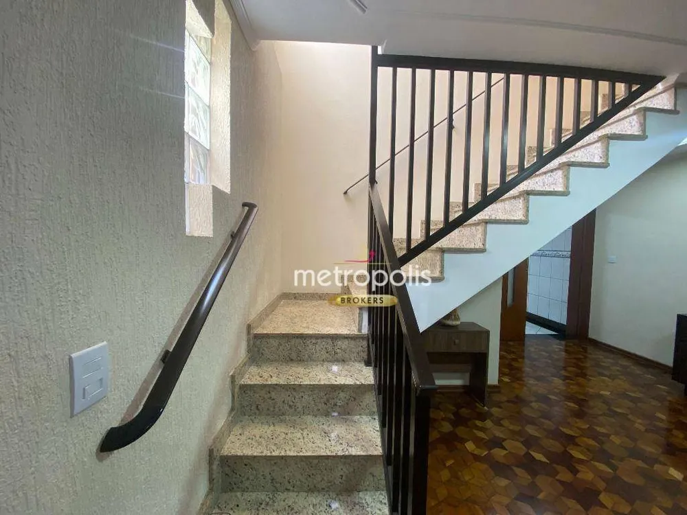 Sobrado, 3 quartos, 240 m² - Foto 2