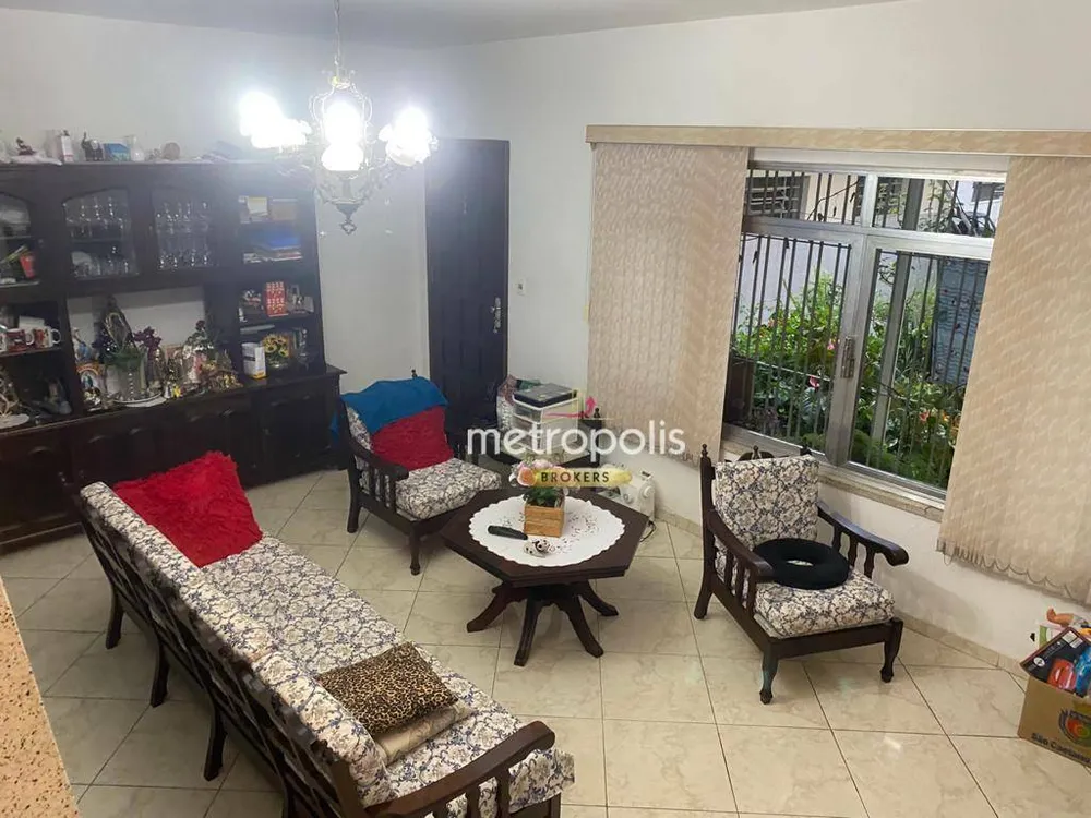 Casa, 3 quartos, 258 m² - Foto 1
