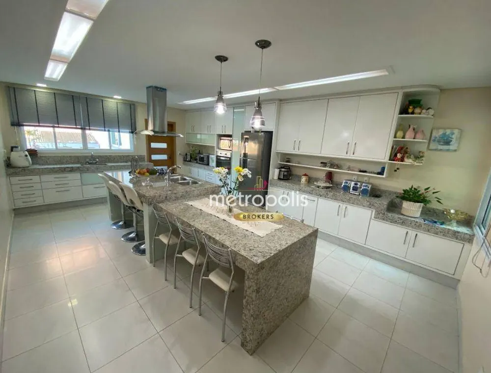 Sobrado, 4 quartos, 430 m² - Foto 1