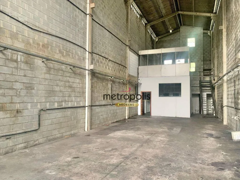 Depósito-Galpão, 240 m² - Foto 2