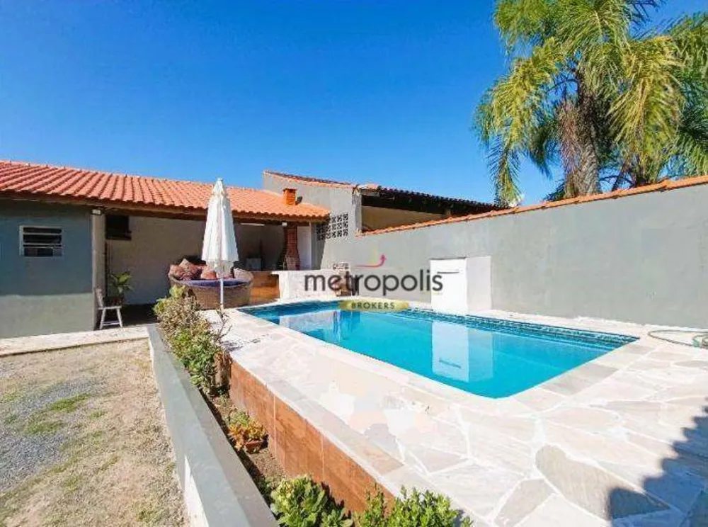 Casa, 3 quartos, 156 m² - Foto 1