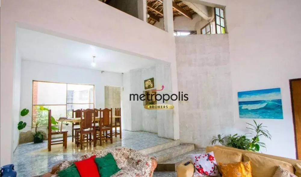Casa, 6 quartos, 357 m² - Foto 1