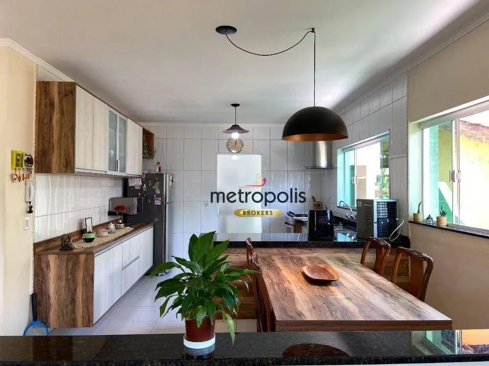 Sobrado, 3 quartos, 400 m² - Foto 1