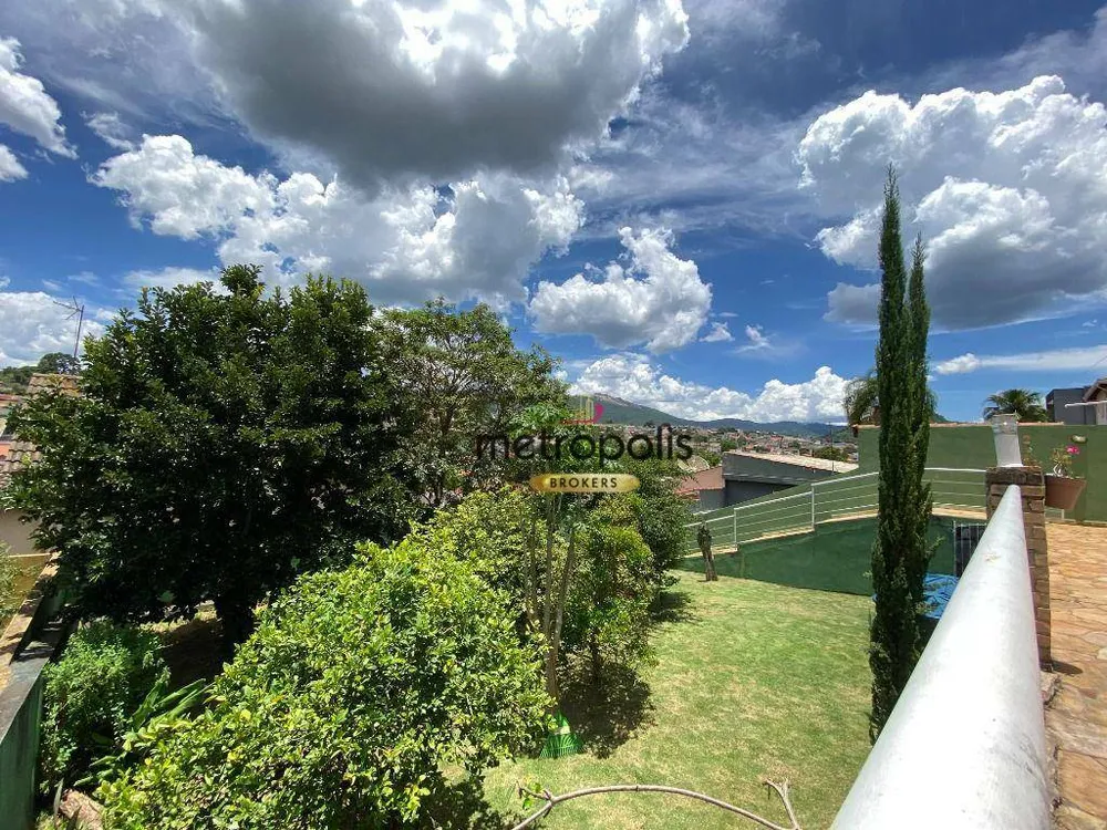 Sobrado, 3 quartos, 400 m² - Foto 5