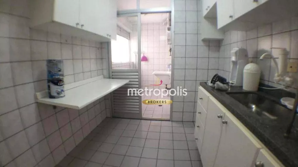 Apartamento à venda com 2 quartos, 65m² - Foto 2