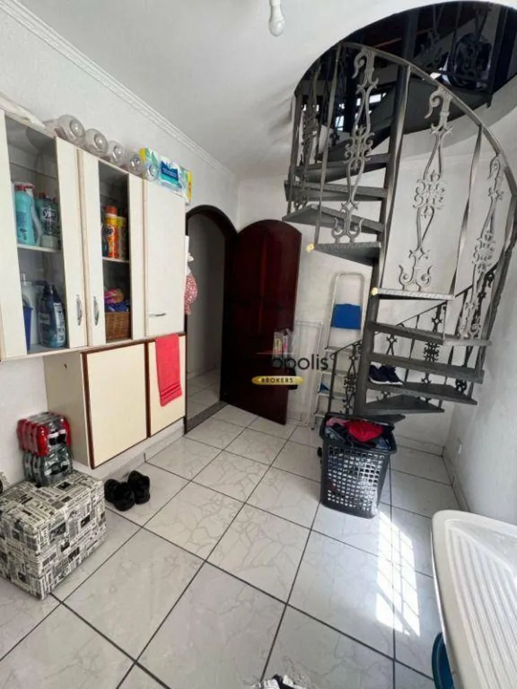 Sobrado, 3 quartos, 228 m² - Foto 8