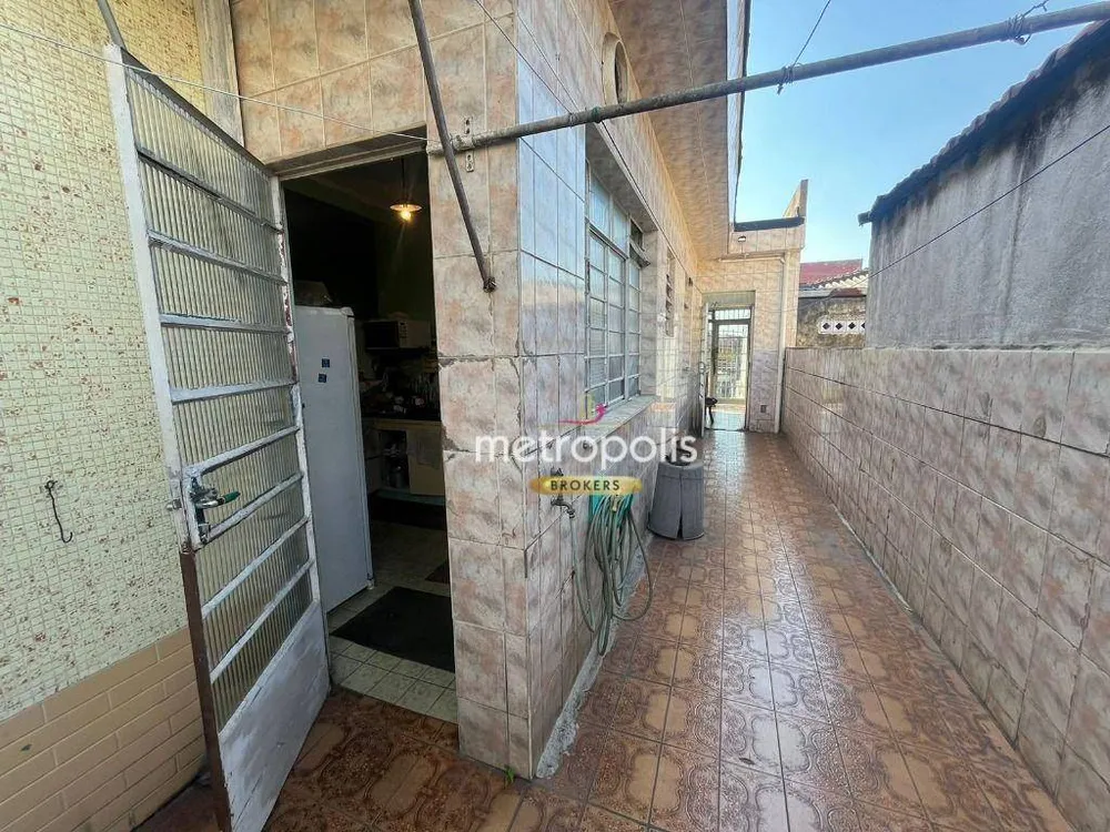 Sobrado, 3 quartos, 211 m² - Foto 2
