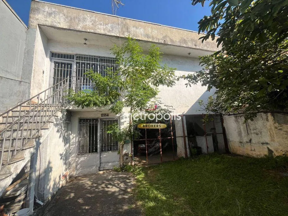 Sobrado, 3 quartos, 211 m² - Foto 1