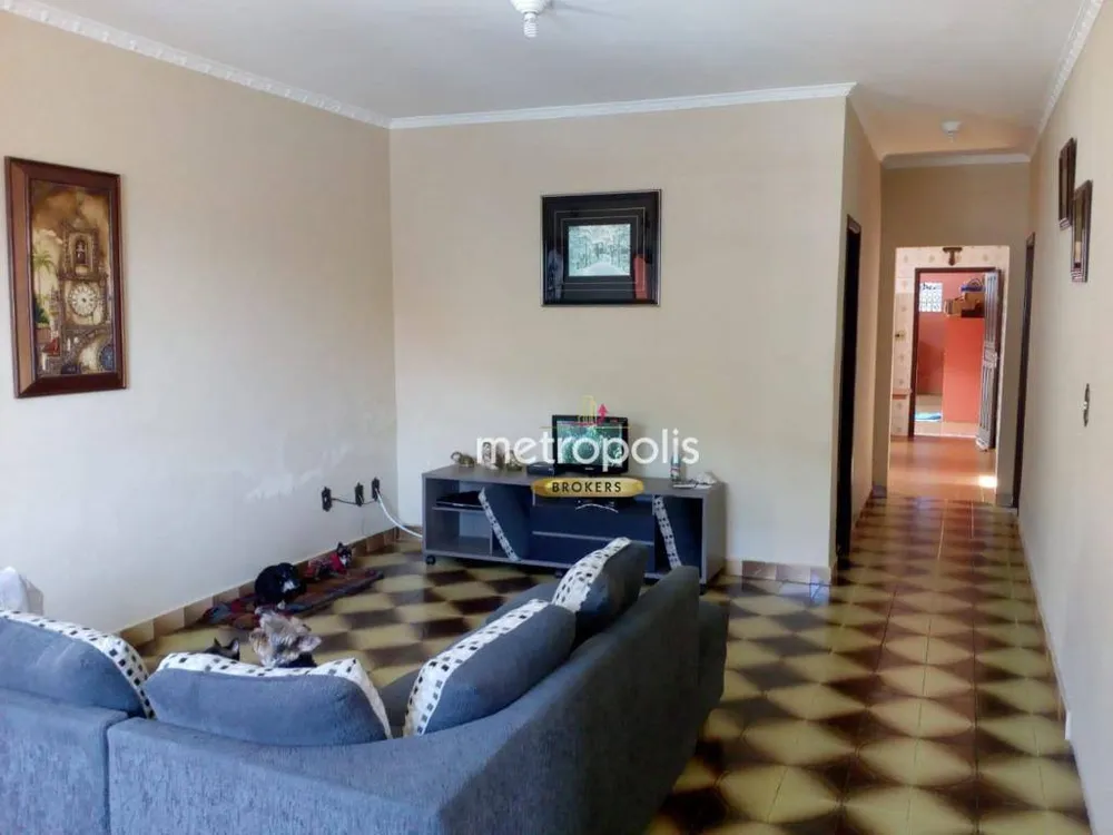 Casa, 4 quartos, 224 m² - Foto 1