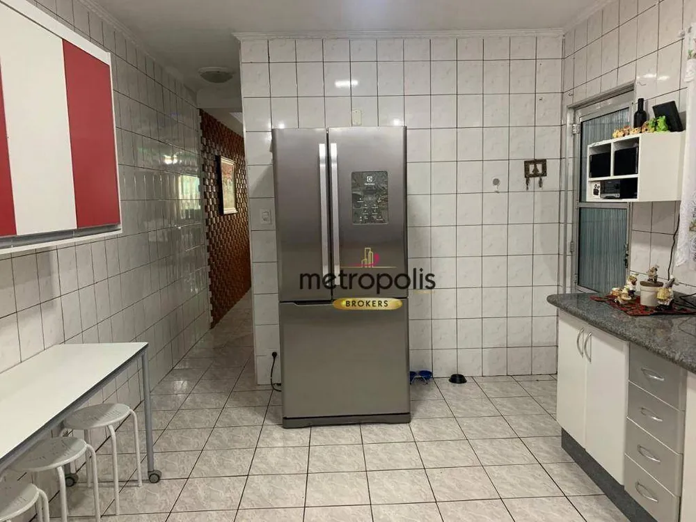 Sobrado, 3 quartos, 233 m² - Foto 3