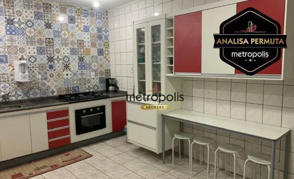 Sobrado, 3 quartos, 233 m² - Foto 1