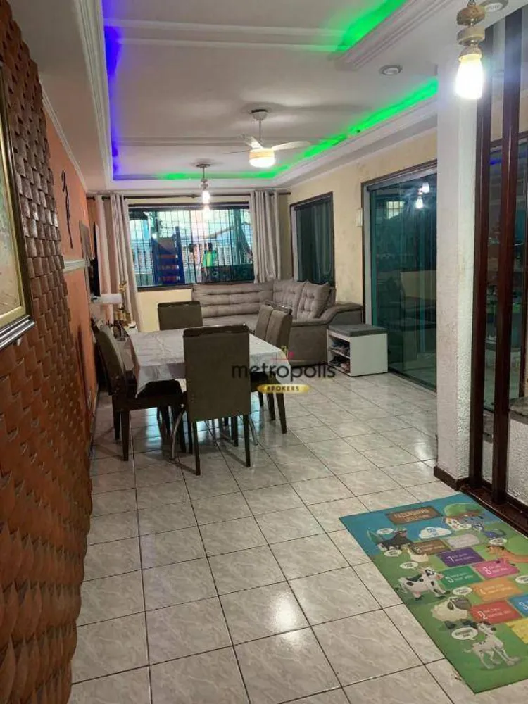 Sobrado, 3 quartos, 233 m² - Foto 5