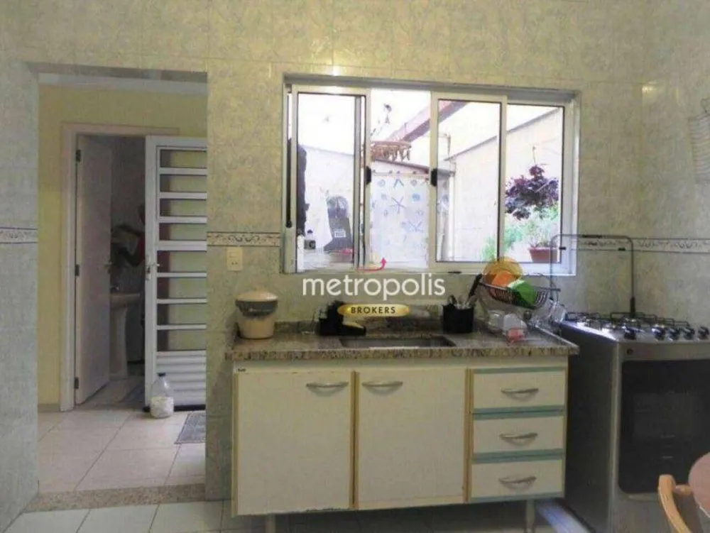 Sobrado, 3 quartos, 261 m² - Foto 1