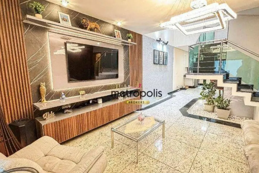 Sobrado, 3 quartos, 161 m² - Foto 1