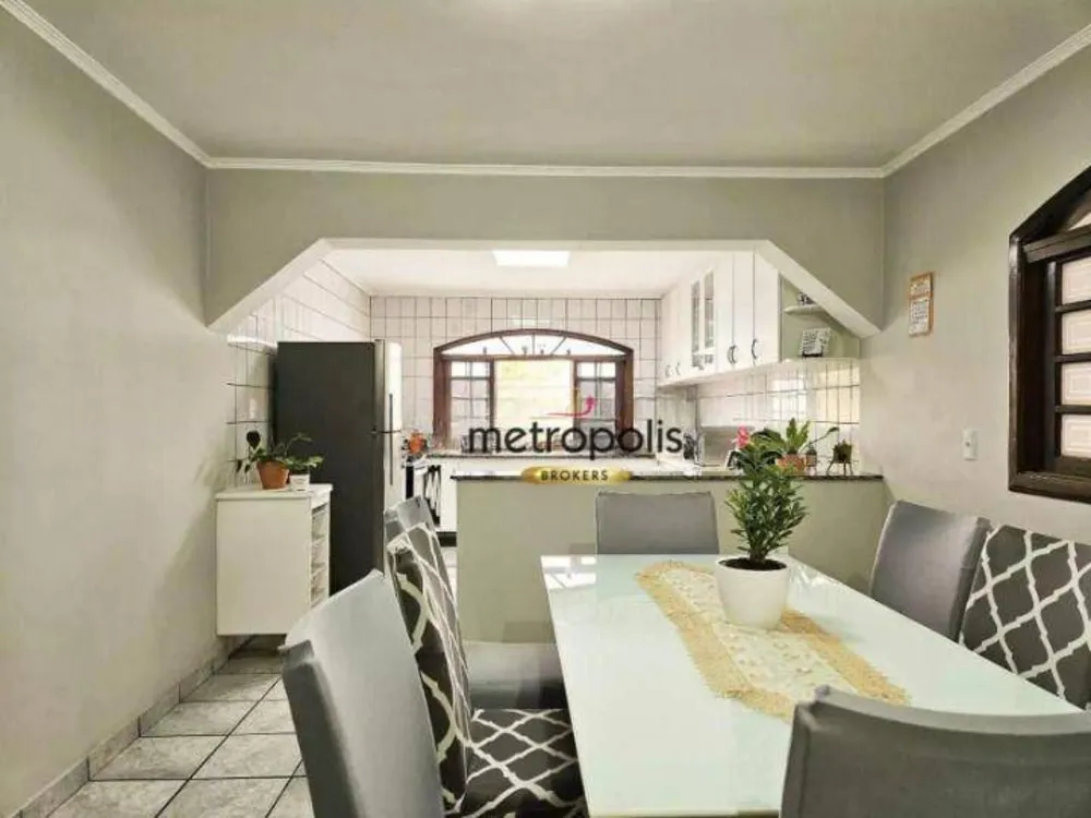 Sobrado, 3 quartos, 288 m² - Foto 4