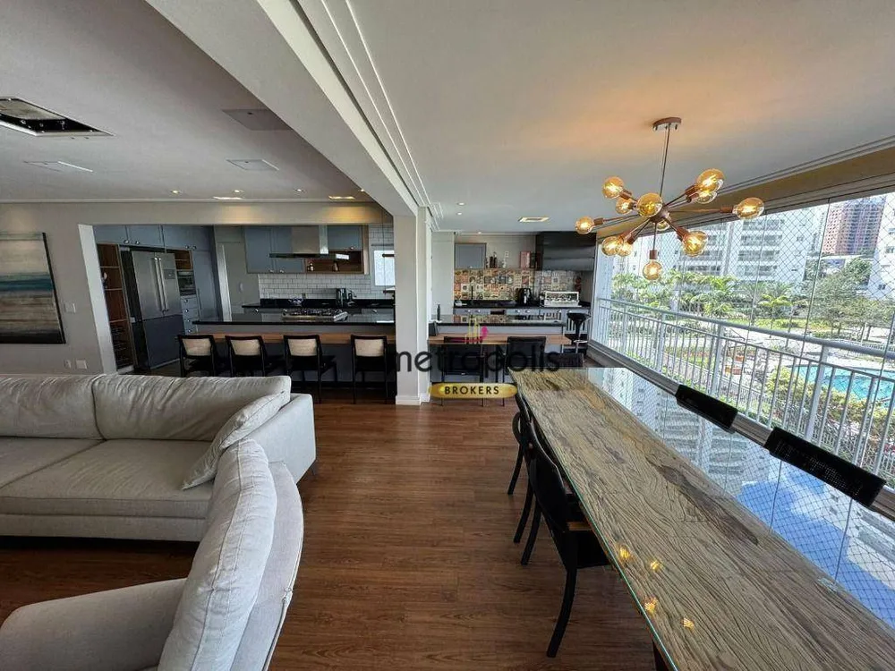 Apartamento, 4 quartos, 198 m² - Foto 2