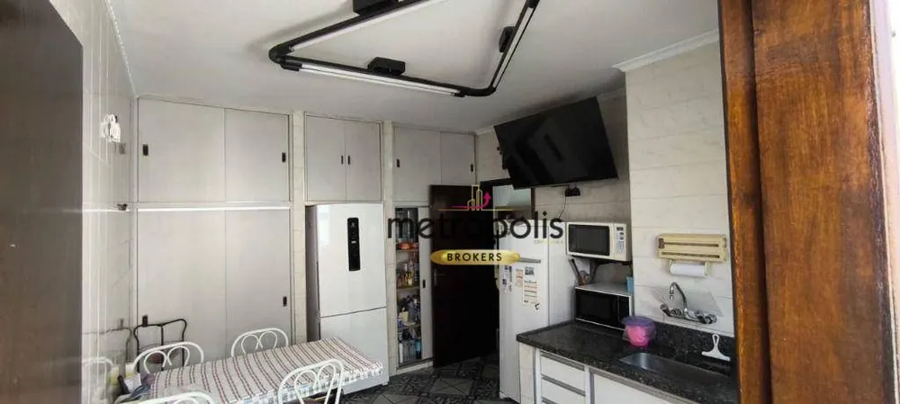 Sobrado, 2 quartos, 179 m² - Foto 1