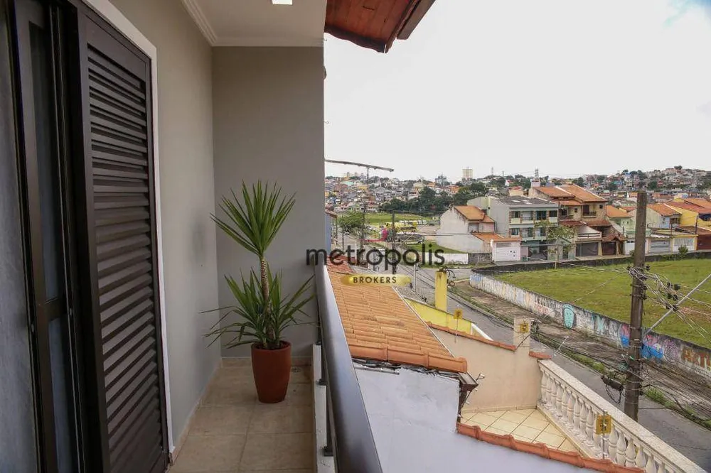 Sobrado, 3 quartos, 250 m² - Foto 2