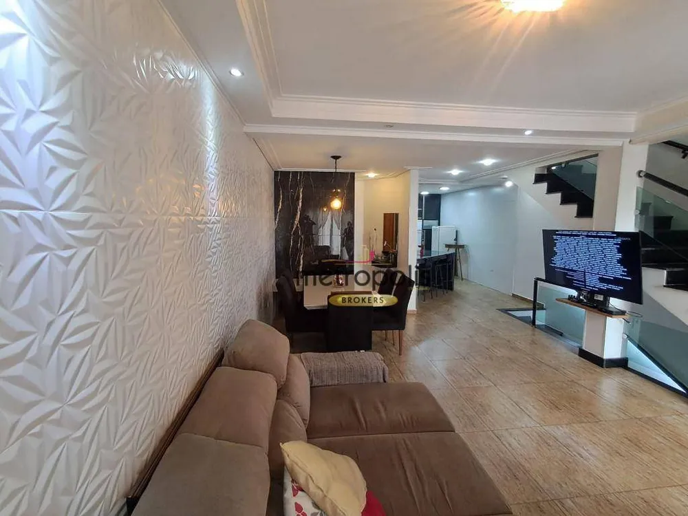 Sobrado, 3 quartos, 250 m² - Foto 1